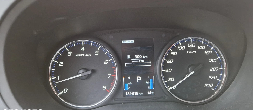 Mitsubishi Outlander cena 73900 przebieg: 189994, rok produkcji 2019 z Ciechanów małe 379
